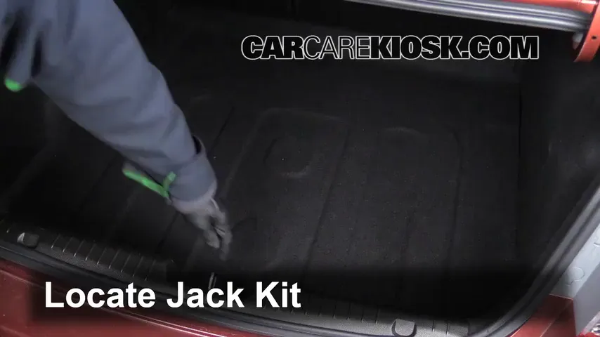 2013 Chevrolet Cruze LT 1.4L 4 Cyl. Turbo Tires & Wheels Change a Flat Tire